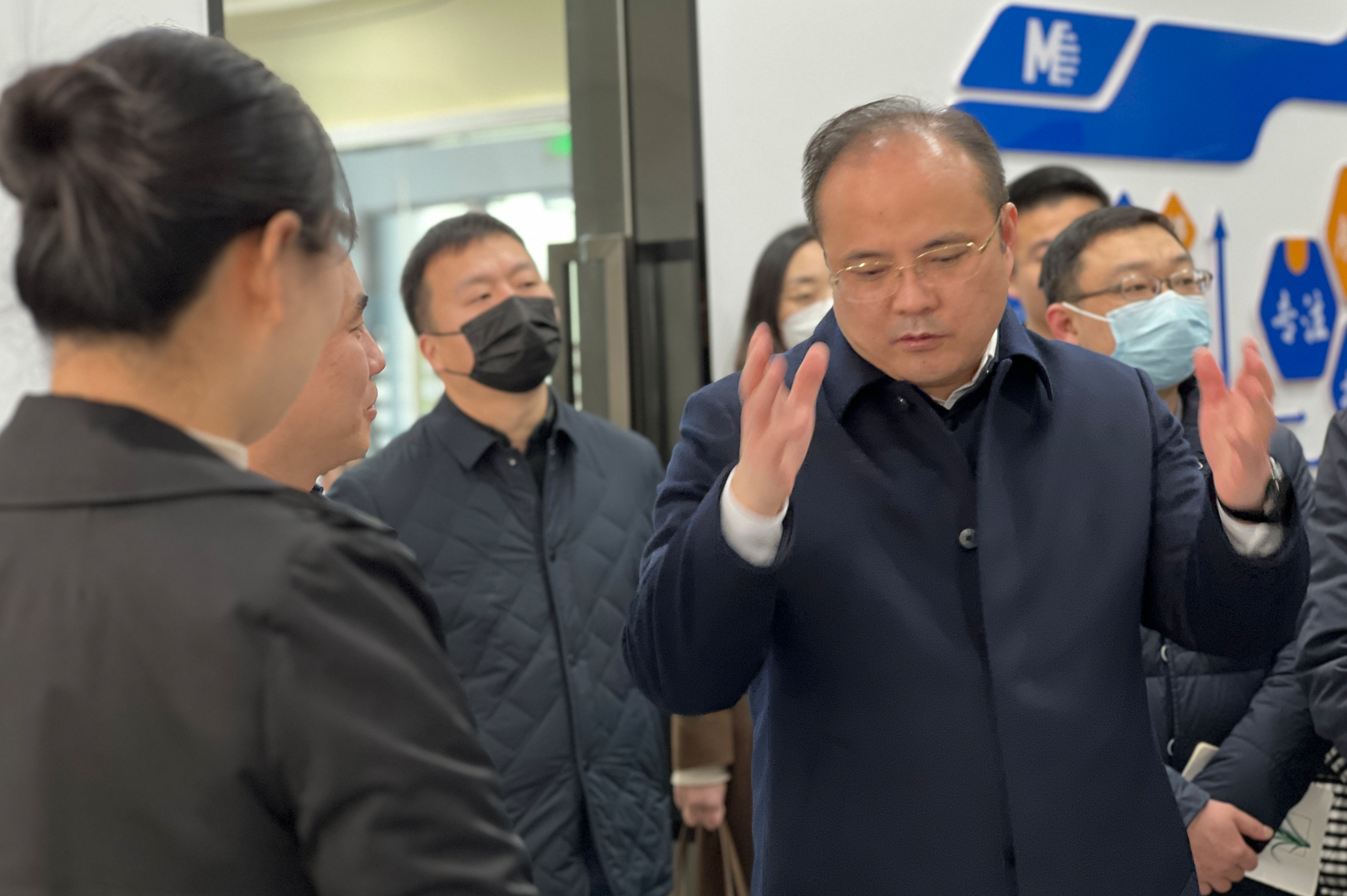 崇川区区委常委