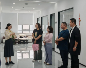 交流学习丨伊犁州赴南通挂职学习组莅临迈鼎科技参观学习